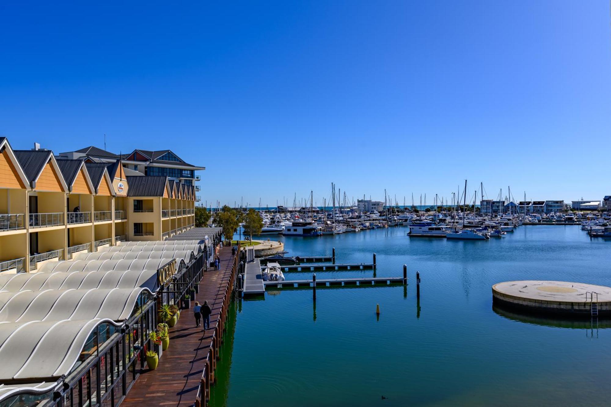 Dolphin Quay Apartments Mandurah Exterior foto