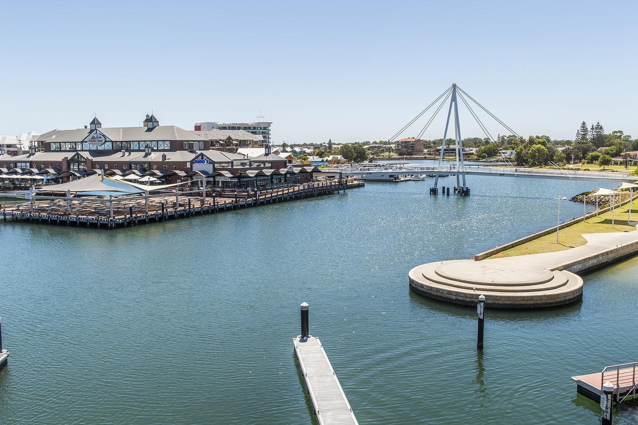 Dolphin Quay Apartments Mandurah Exterior foto